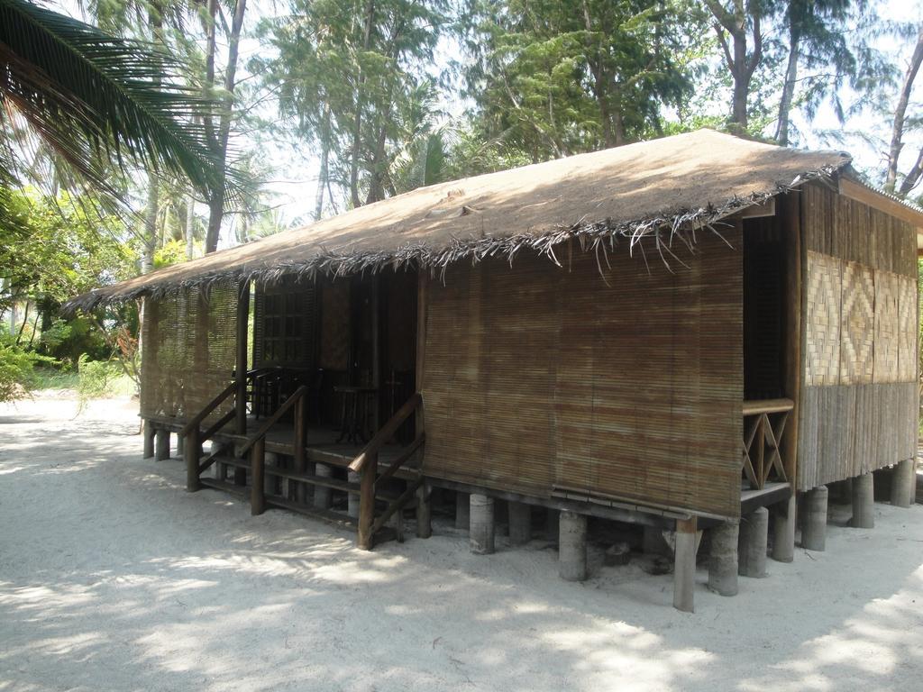 Menjangan Resort Karimunjawa-Inseln Zimmer foto